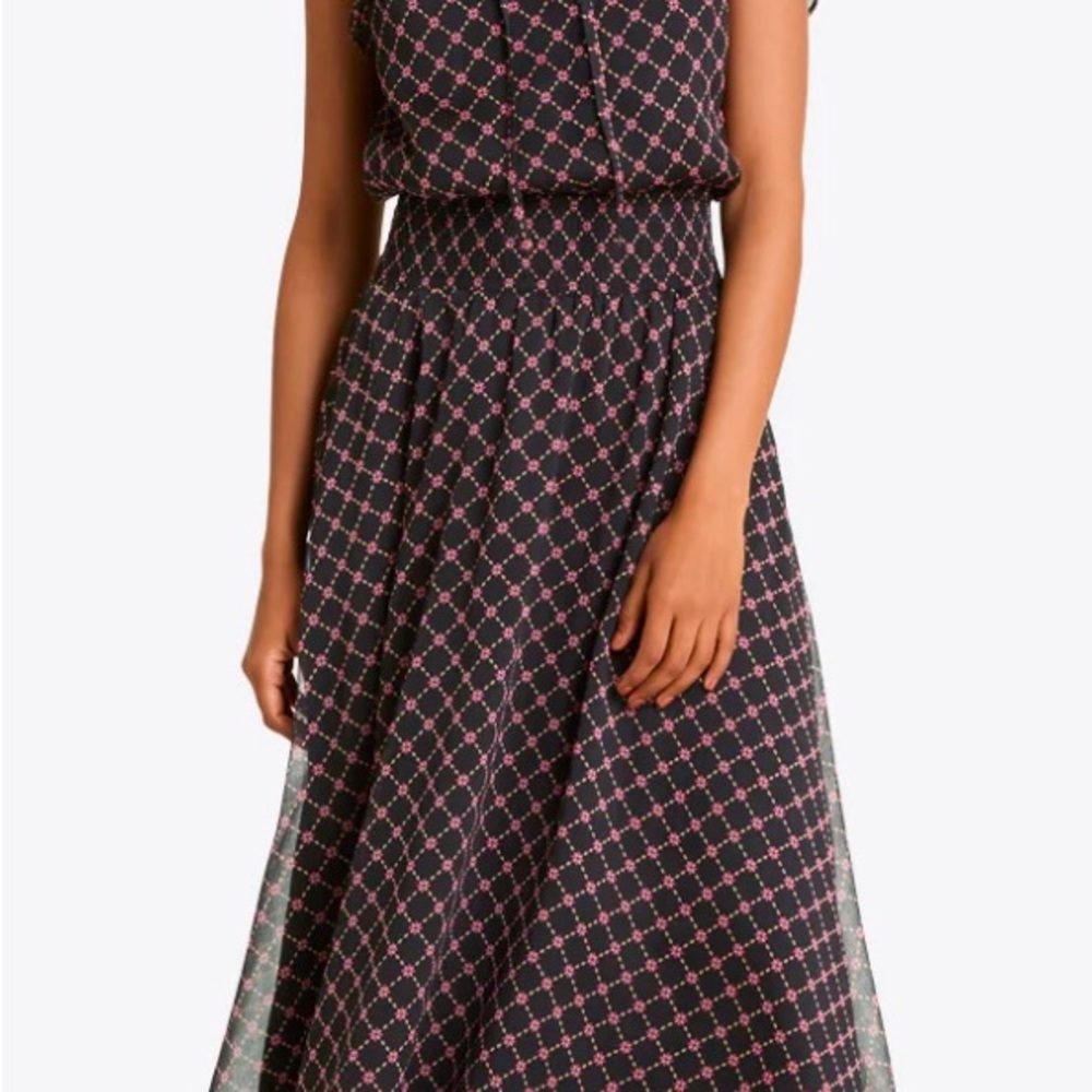 Draper James- Chic Black and Pink Patterned Dress
